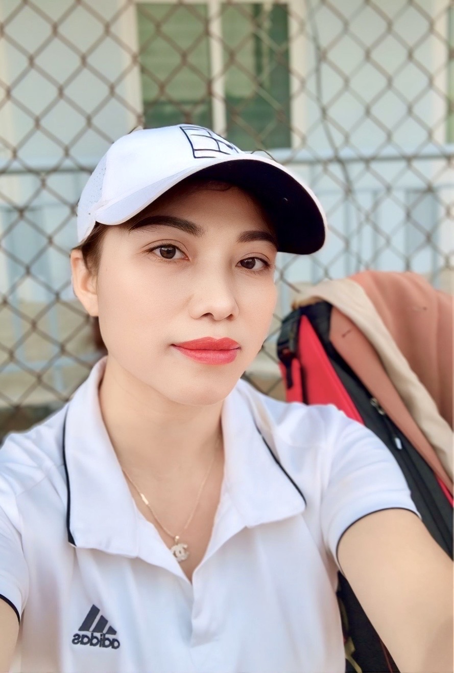 Thu Hà