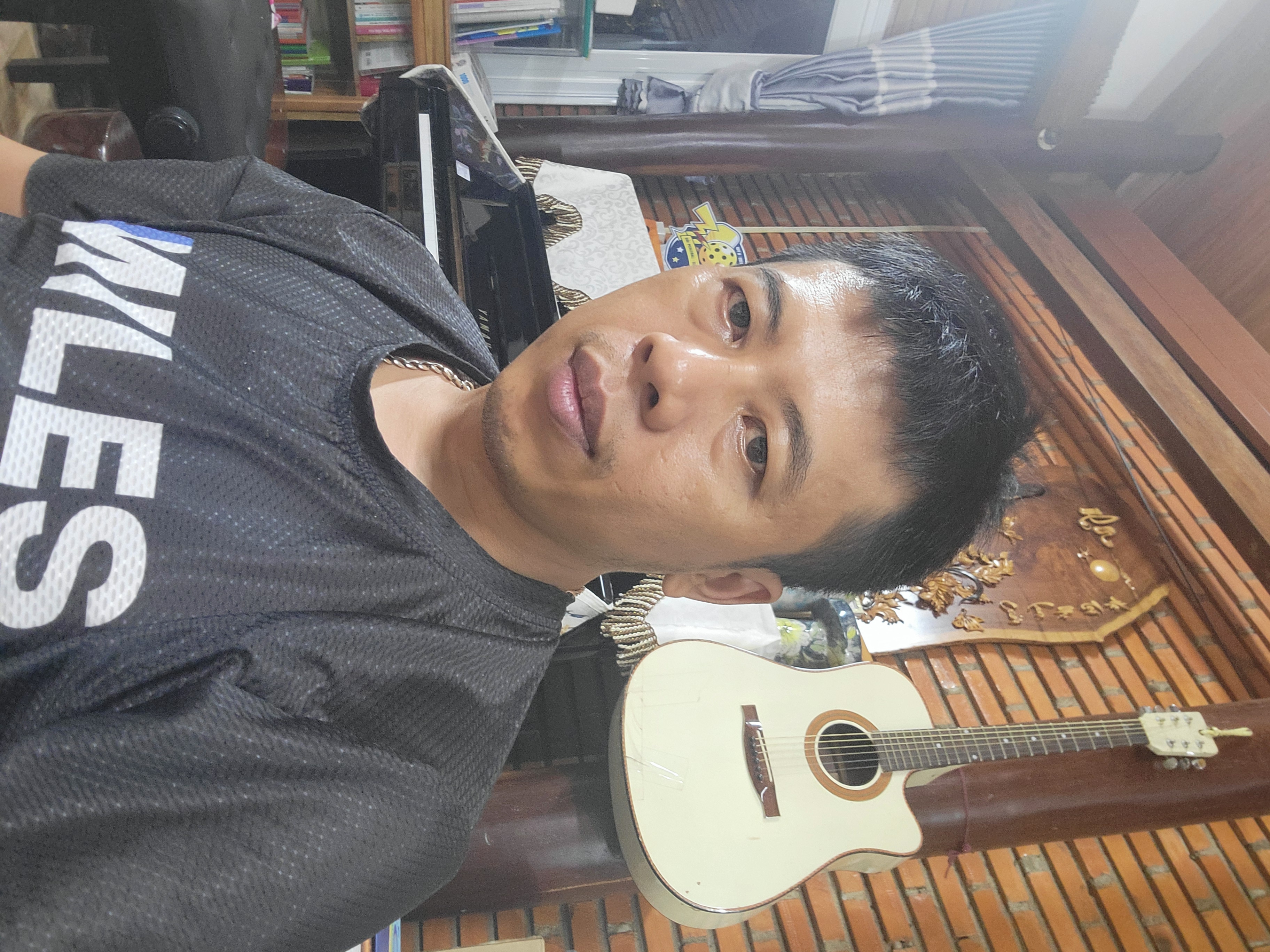 Mr U